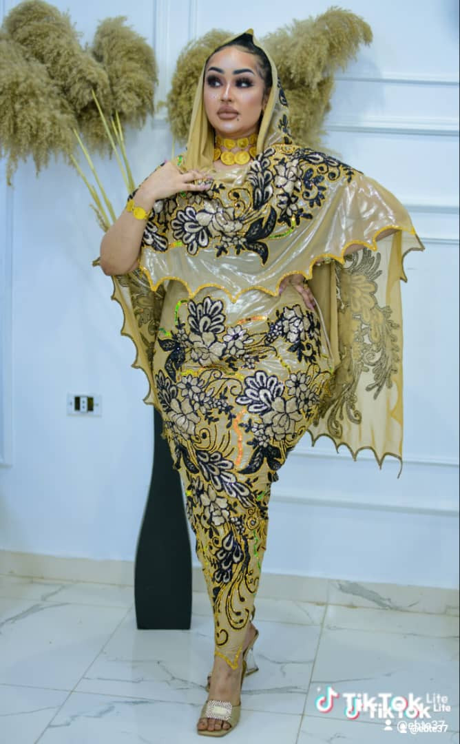 توب حرير لامي مشغول