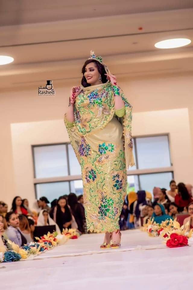 توب حرير لامي مشغول