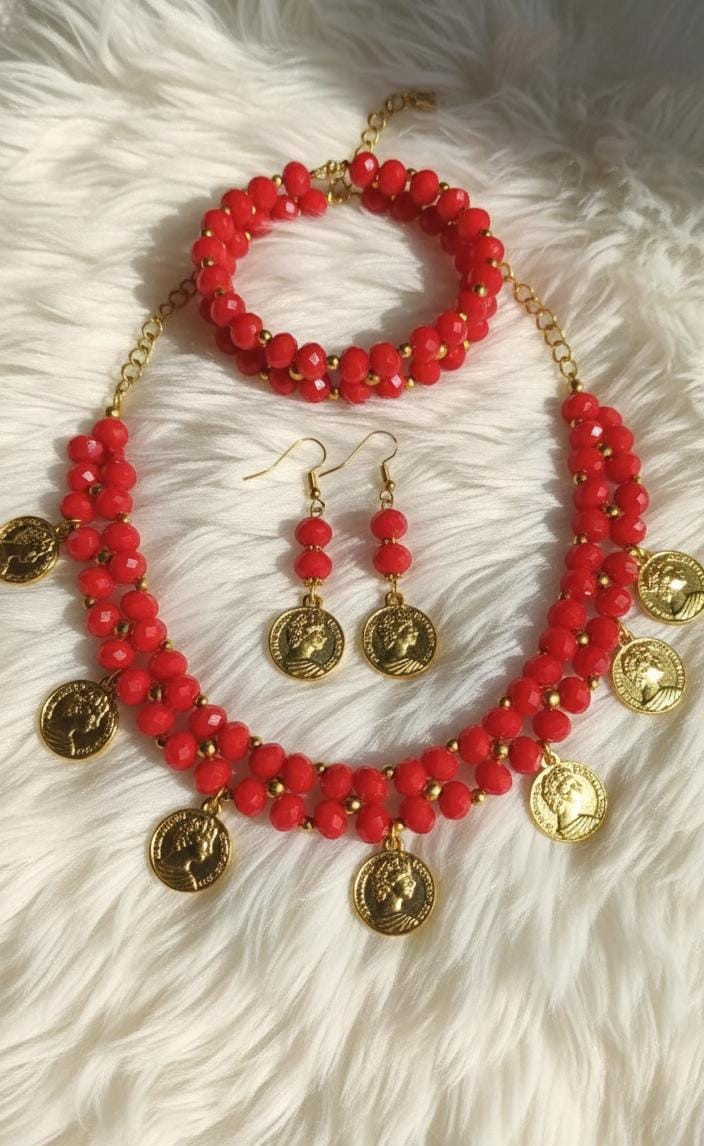 طقم اكسسوار سلسلة + حلق + اسورة