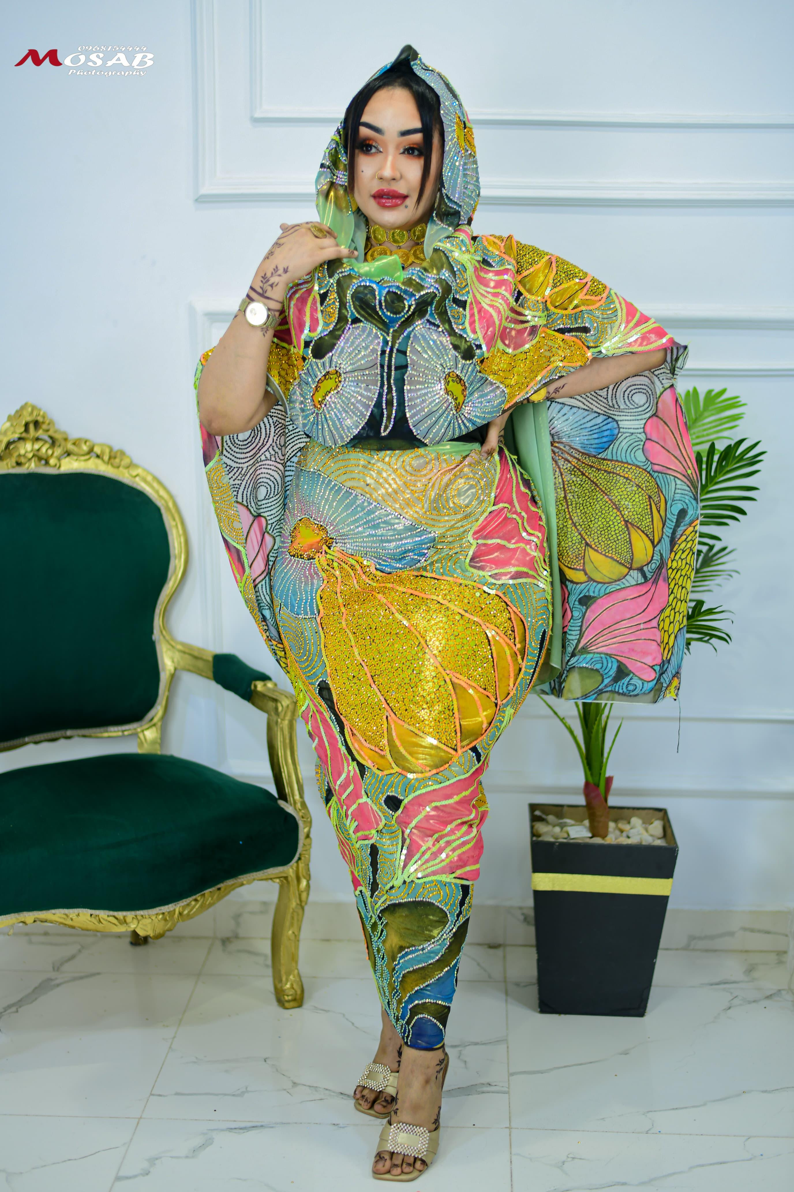 توب حرير مشغول سوارفسكي وترتر