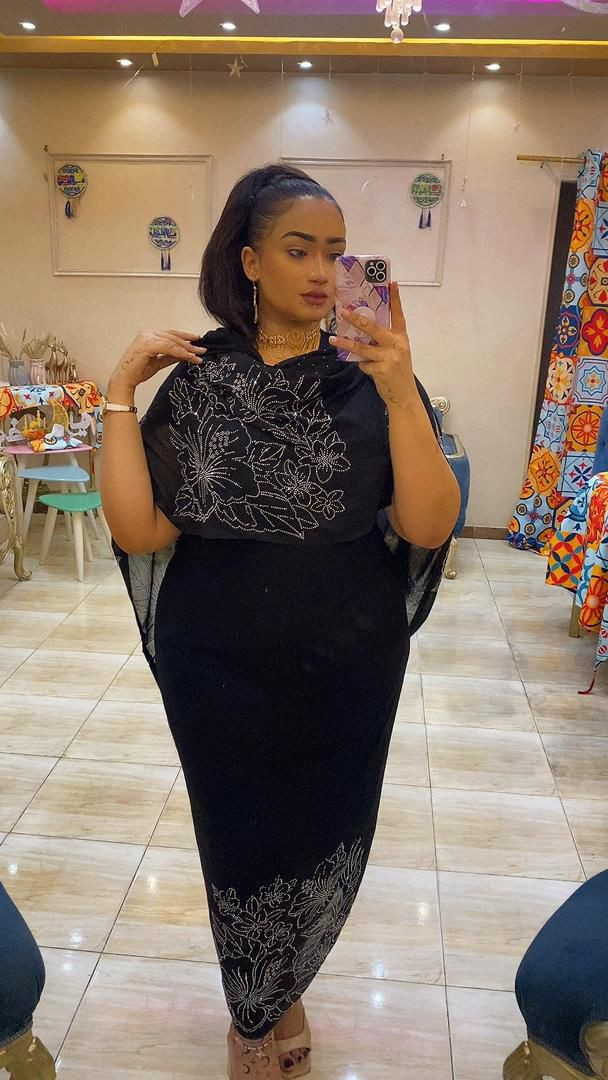 توب حرير بودرة مشغول