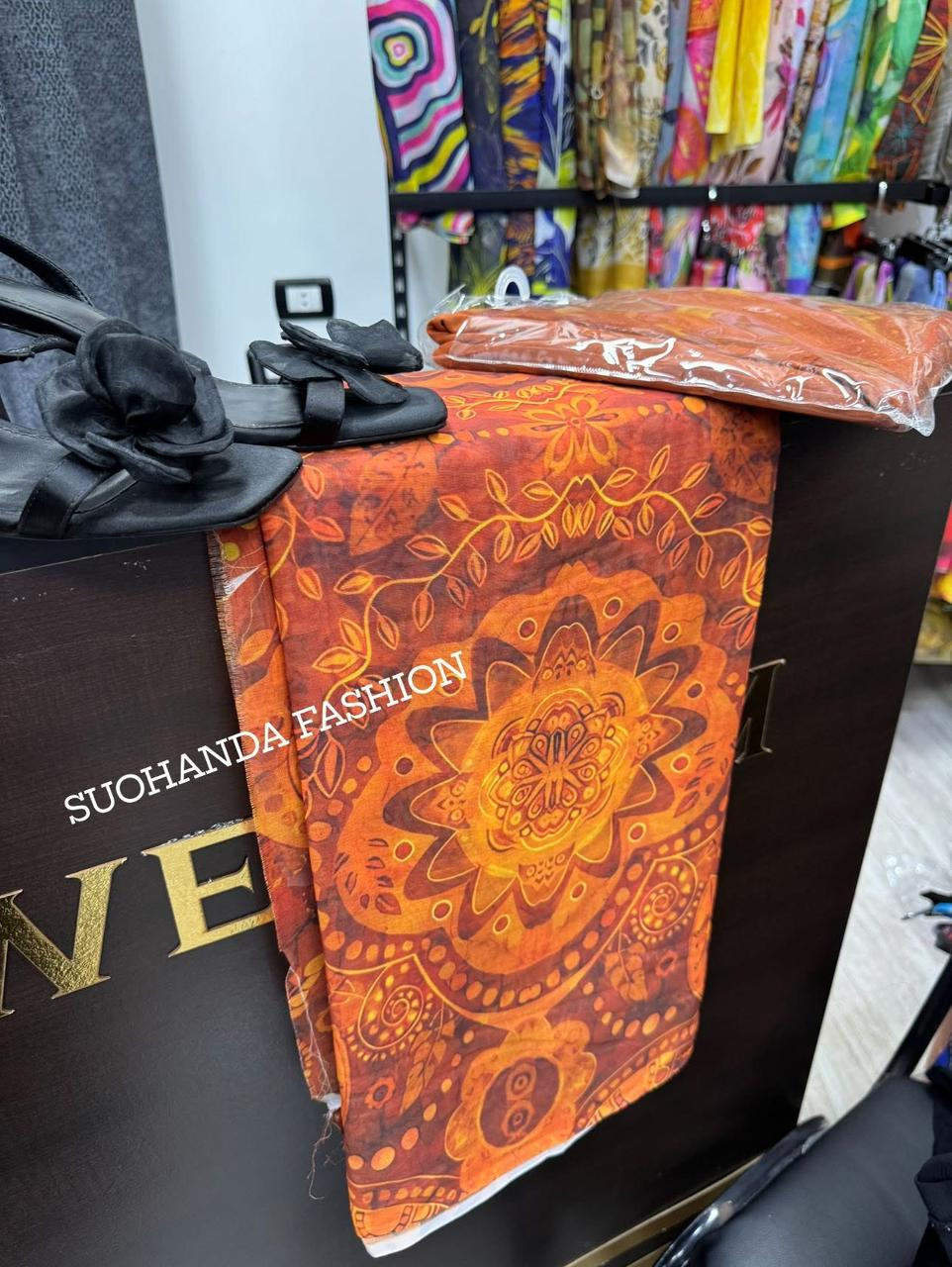 توب توتل ياباني فاخر