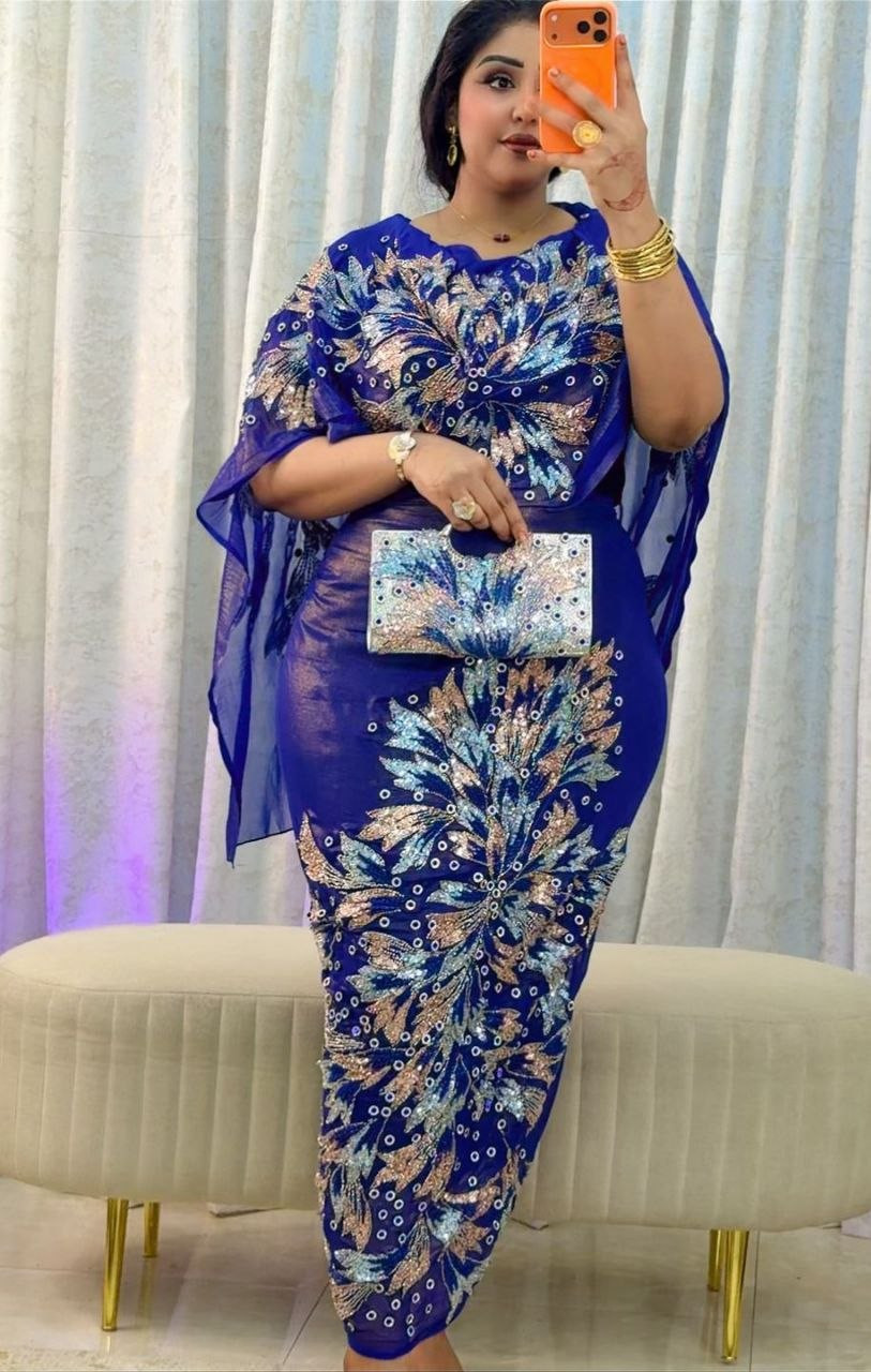 توب لامي مشغول مع الشنطه